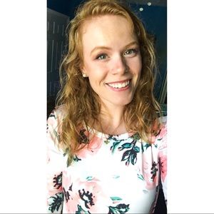 Meet your Posher, Alyssa